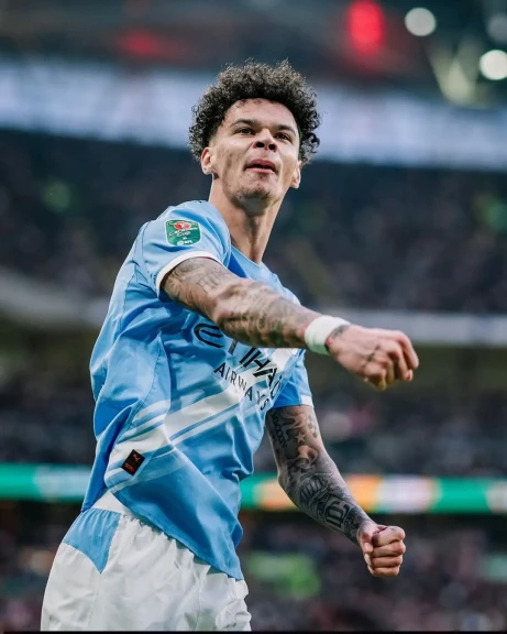 السيتي بطلًا لكأس الرابطة بعد إسقاط أرسنال بثنائية نظيفة في ويمبلي