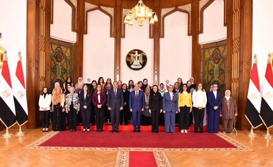 وزيرة الثقافة: احتفاء الرئيس السيسي بالمرأة المصرية يؤكد تقدير الدولة لدورها في بناء الوطن