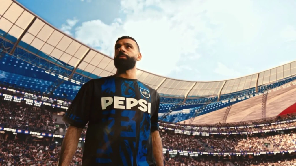Pepsi Football Nation  تحتفل  بمحمد صلاح كأيقونة عالمية تُجسّد ماضي وحاضر ومستقبل شغف كرة القدم