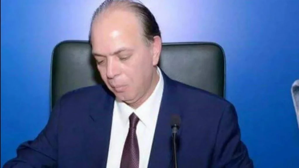 الطويلة يتجاهل أزمات الإسماعيلي ويضع الدراويش في ورطة