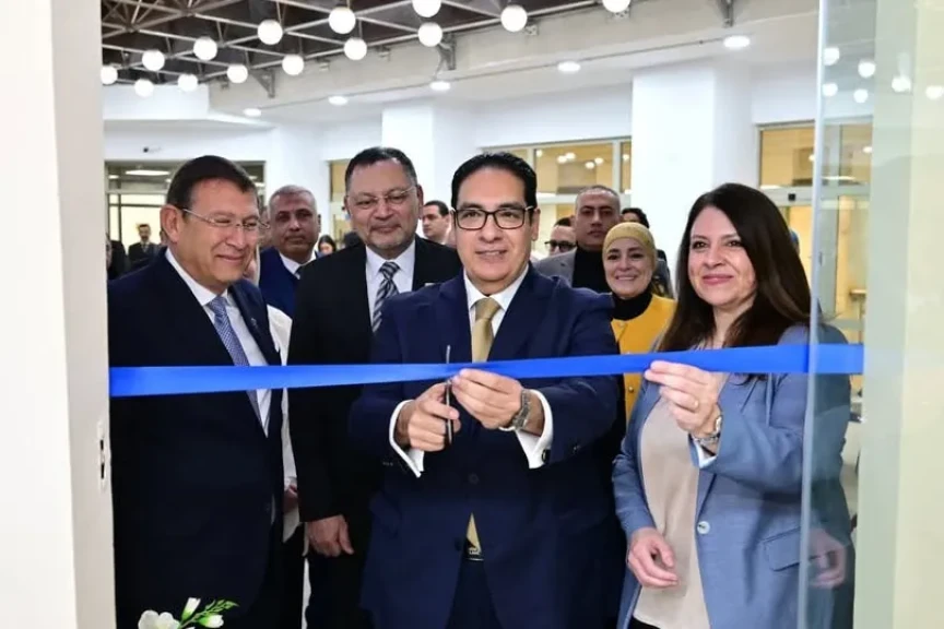 طب اسنان القاهره : افتتاح معمل الرؤية الحاسوبية المدعوم بالذكاء الاصطناعى