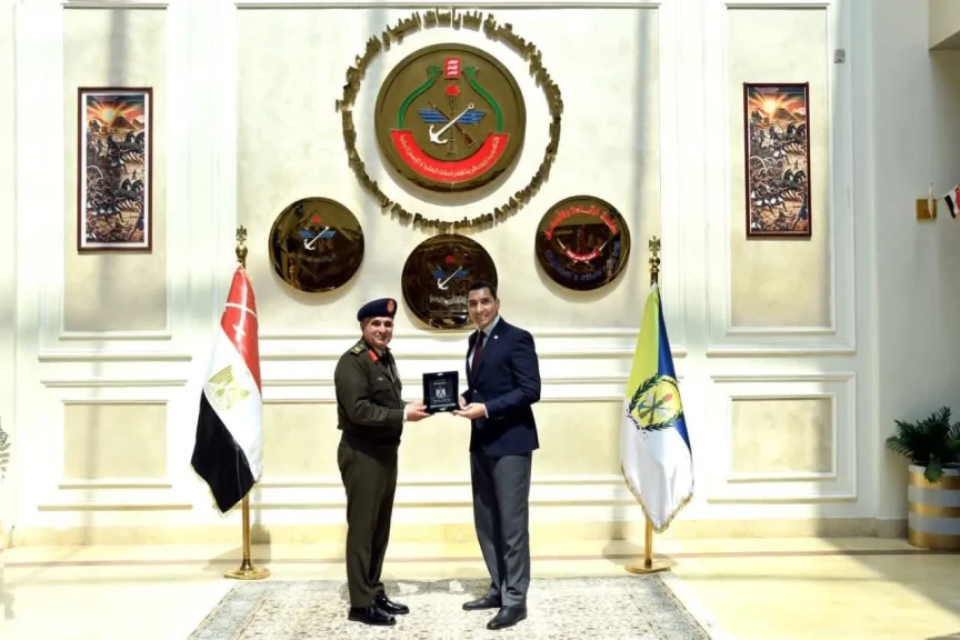 القوات المسلحة تنظم زيارة ميدانية لوفد من شباب الوطن للأكاديمية العسكرية للدراسات العليا والإستراتيجية