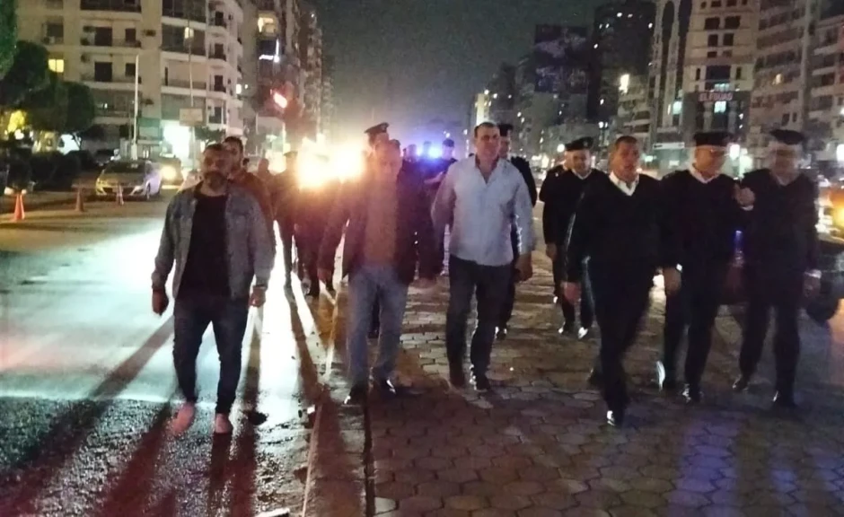 حي العجوزة : حملات مكثفه  في تطبيق قرار الغلق والتصدي لكافة المخالفات الغير قانونيه