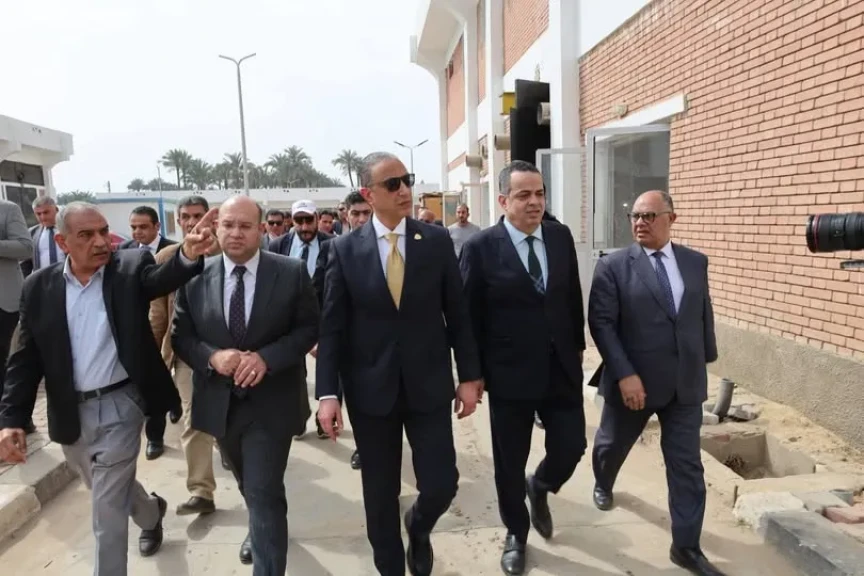 محافظ الجيزة يتفقد مشروع محطة مياه الشرب بالشوبك الغربي بالبدرشين