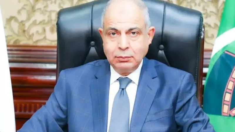 عاجل.. محافظ المنيا يوجه برفع درجة الاستعداد القصوى ويقرر تعطيل الدراسة غدًا بسبب موجة الطقس السيئ