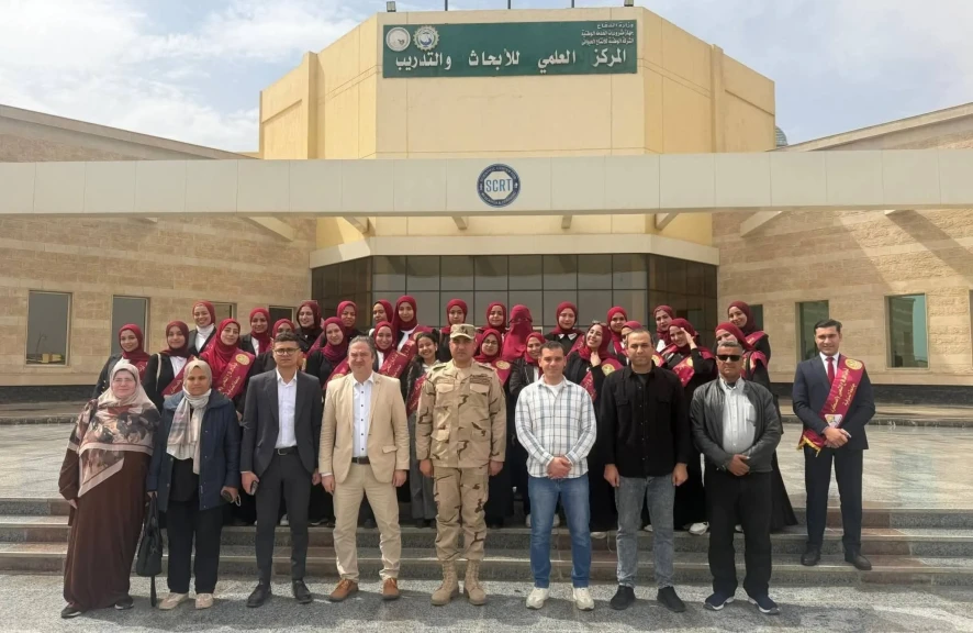 وفد طلابي من كليتي الزراعة والطب البيطري بجامعة المنوفية يقوم بجولة لمجمع الإنتاج الحيواني