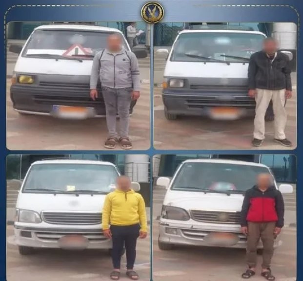 ضبط 5 سائقي ميكروباص بتهمة تقسيم خط السير وتحصيل أجرة زيادة في الجيزة