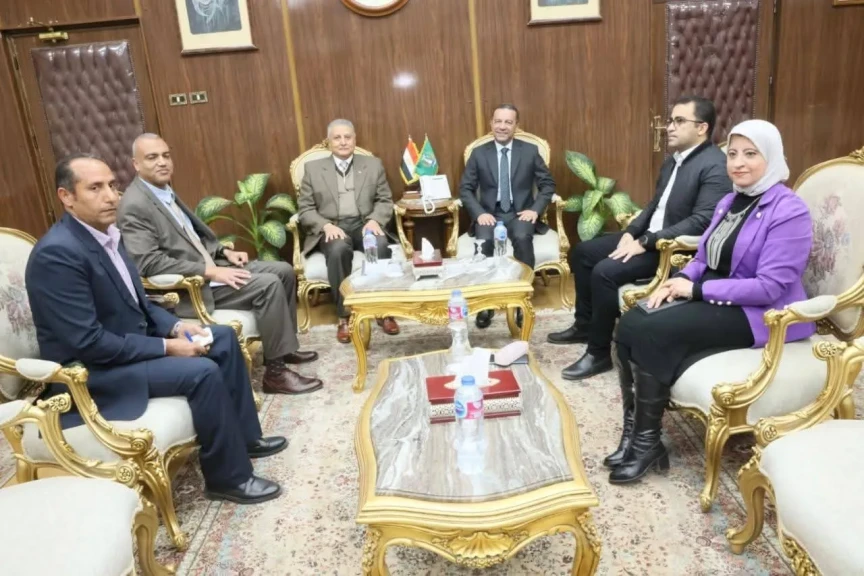 محافظ المنوفية يستقبل مدير صندوق مكتبات مصر العامة