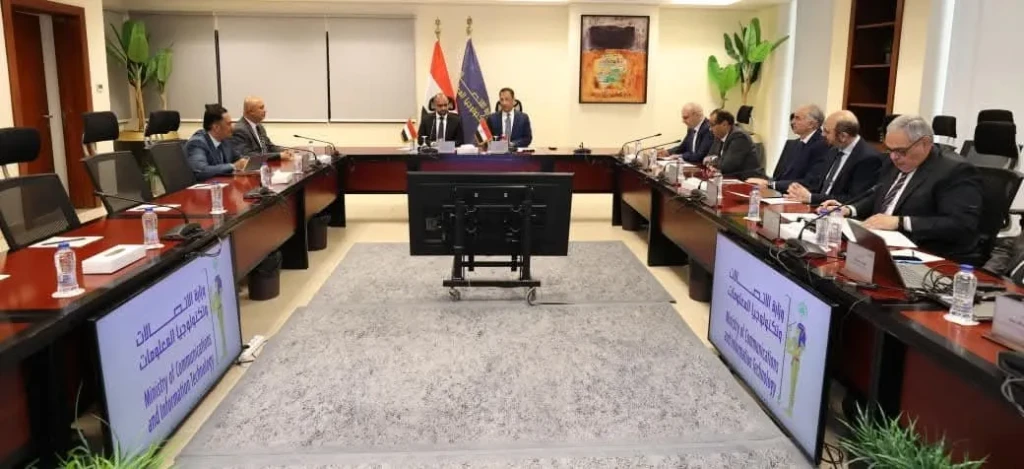 وزير الاتصالات يبحث مع نظيره اليمني تعزيز التعاون المشترك في مجالات التحول الرقمي وبناء القدرات الرقمية