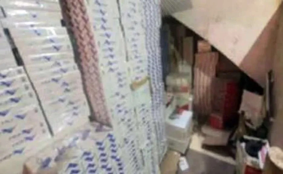 الداخلية: ضبط 105ألف عبوة سجائر أجنبية مختلفة الأنواع مهربة جمركياً