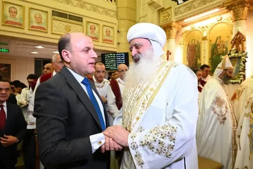 محافظ الغربية يشهد قداس عيد القيامة المجيد ويشارك أقباط المحافظة فرحتهم من كنيسة مارجرجس بطنطا نائبًا عن رئيس الجمهورية