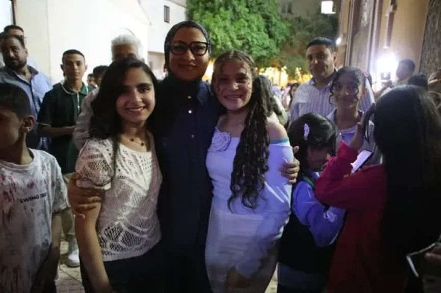 احتفالًا بعيد القيامة المجيد وأعياد الربيع  ..محافظ الوادي الجديد تتابع جاهزية الحدائق العامة والخدمات بمحيط الكنائس