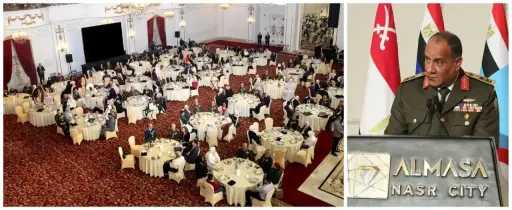 وزير الدفاع والإنتاج الحربى يكرم عدداً من القادة الذين أوفوا العطاء بالقوات المسلحة