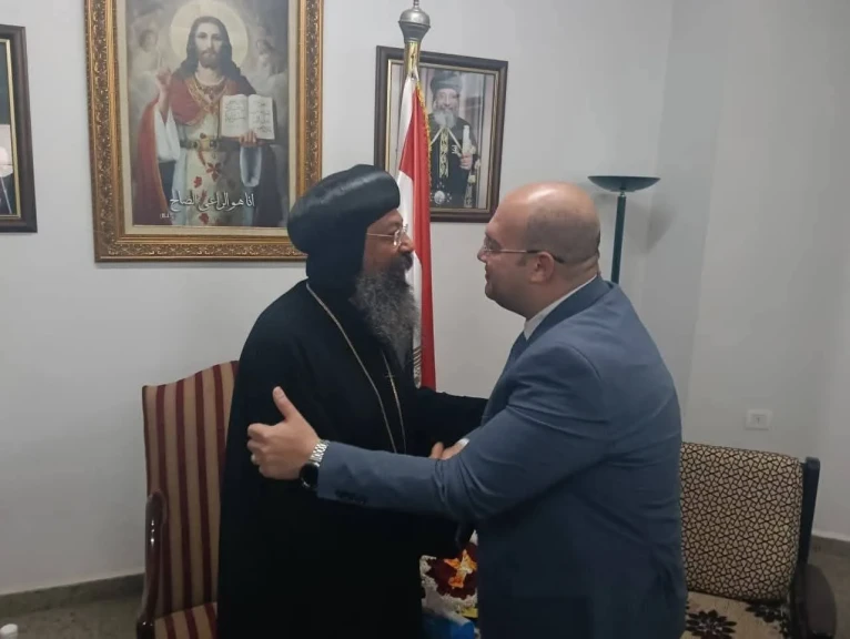 نائب محافظ الجيزة يزور مطرانية الأقباط الأرثوذكس بأطفيح