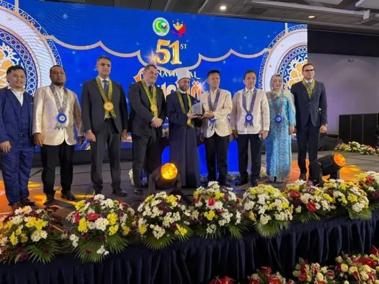 وزير الأوقاف يشهد افتتاح المسابقة الوطنية الحادية والخمسين لحفظ وتلاوة القرآن الكريم بجمهورية الفلبين