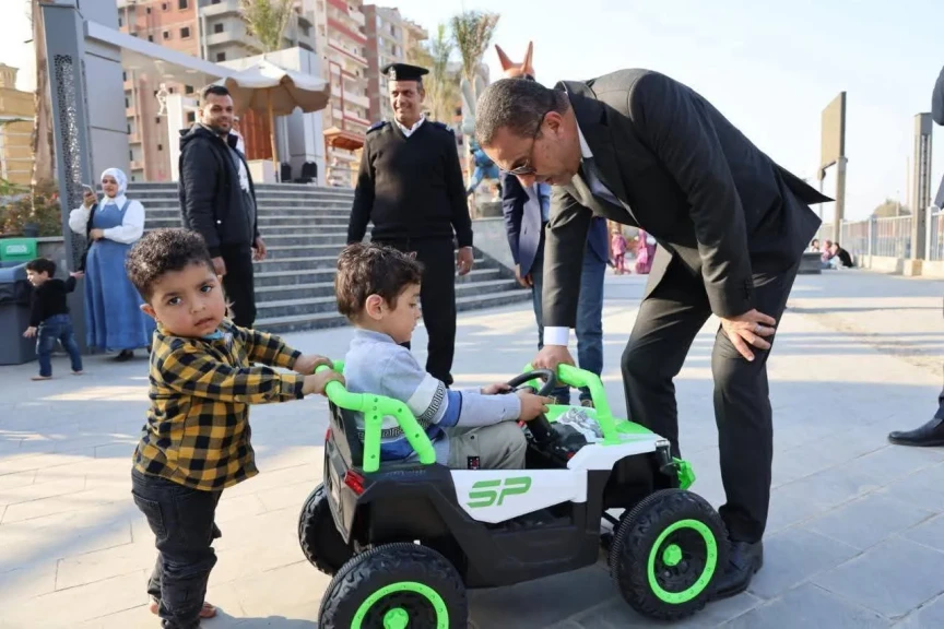 محافظ المنوفية يتفقد احتفالات الأهالي بشم النسيم بالممشى الجديد وعدد من الحدائق