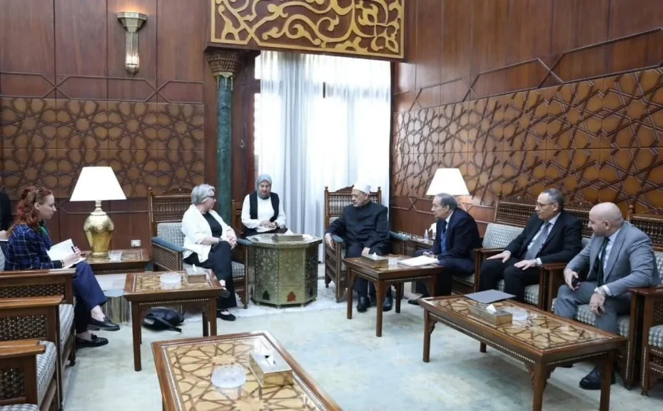 شيخ الأزهر يستقبل سفيرة فنلندا ويؤكد: العالم بحاجة إلى عودة القيم الدينية لمواجهة الأزمات المعاصرة