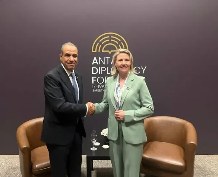وزير الخارجية المصرى يلتقى مع المديرة التنفيذية للمركز الدولي لتطوير سياسات الهجرة (ICMPD)