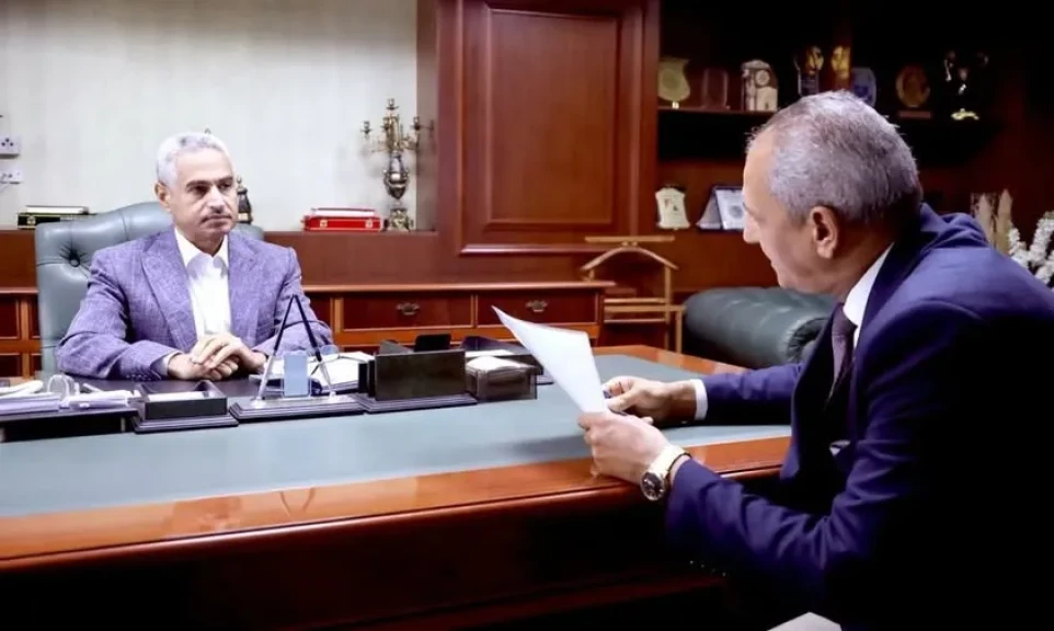 محافظ بني سويف يلتقي المدير التنفيذي لمنطقة كرة القدم