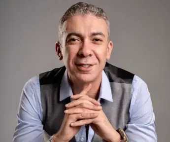 وفاة الدكتور ضياء العوضي استشاري التغذية العلاجية