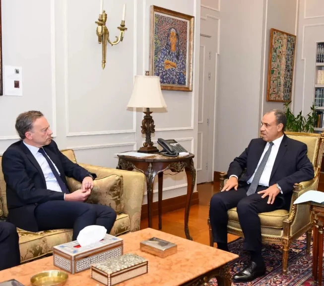 د. بدر عبد العاطي يستقبل السفير مارتن برنز، أمين عام وزارة الخارجية الفرنسية