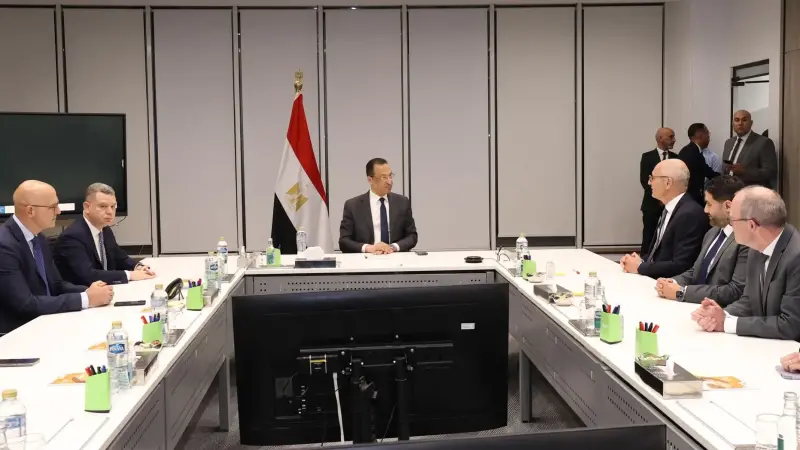 وزير الاتصالات يفتتح مركز تطوير الذكاء الاصطناعي لشركة فاليو Valeo بالقرية الذكية