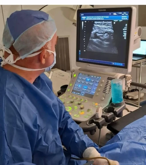 التعليم العالي: مستشفى بدر الجامعي يحقق إنجازًا طبيًا متميزًا باستخدام القسطرة التداخلية كبديل آمن للجراحة