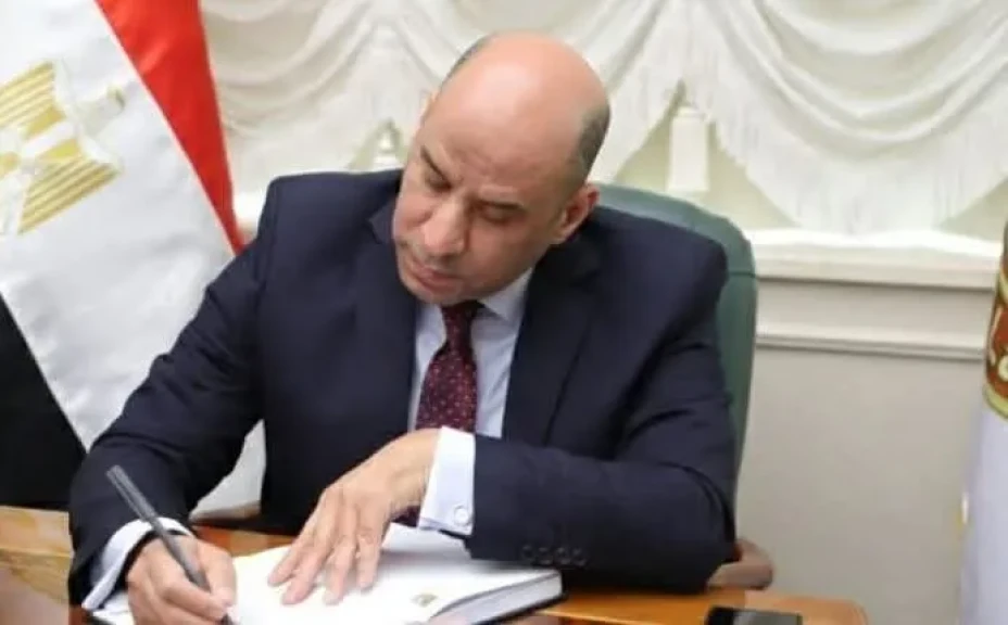 وزير العمل: السبت 25 أبريل إجازة مدفوعة الأجر للعاملين بالقطاع الخاص بمناسبة عيد تحرير سيناء