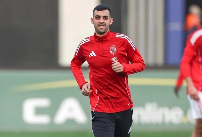 طبيب الأهلي: الأشعة أثبتت إصابة «بلعمري» بتمزق في العضلة الضامة