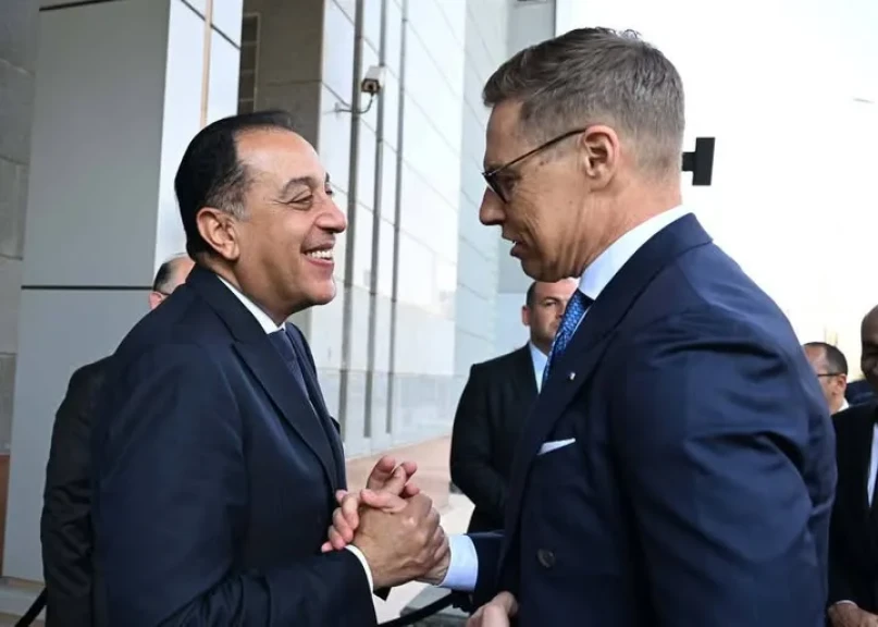 رئيس الوزراء يلتقي رئيس جمهورية فنلندا