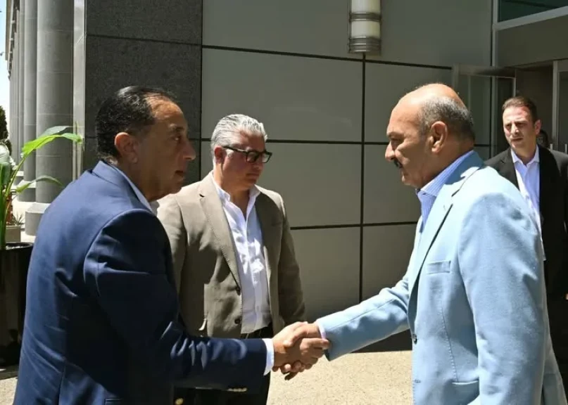 مدبولي: توجيهات من الرئيس بدعم الصناعة المحلية واحتواء الضغوط التي تواجهها الصناعات بسبب ارتفاع تكاليف الإنتاج