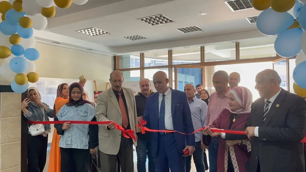 جامعة كفر الشيخ تفتتح المعرض السنوي لكلية علوم الثروة السمكية والمصايد للعام الجامعي 2025/2026