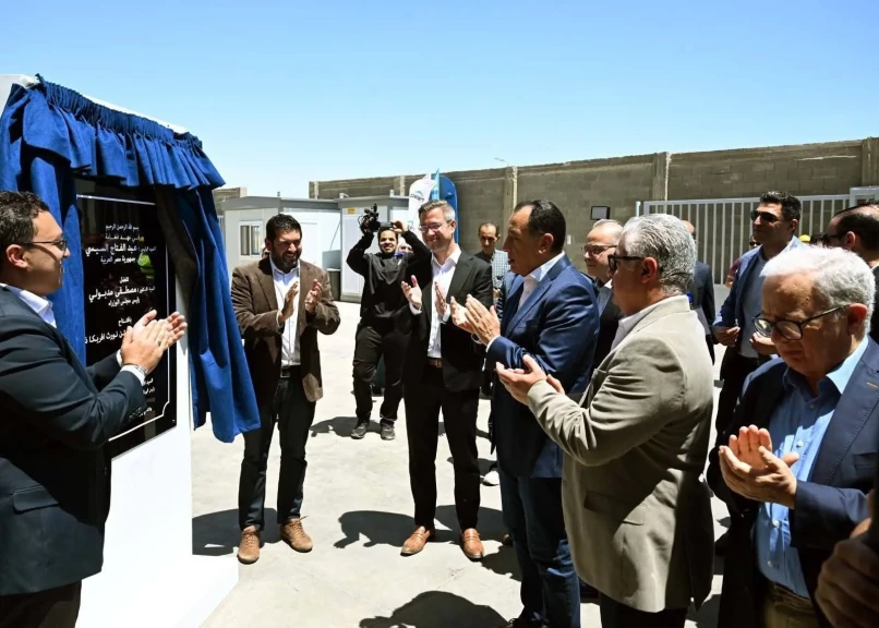 رئيس الوزراء يفتتح مصنع ”بيرل بولي يوريثان” لتوطين الصناعات الكيماوية المتطورة