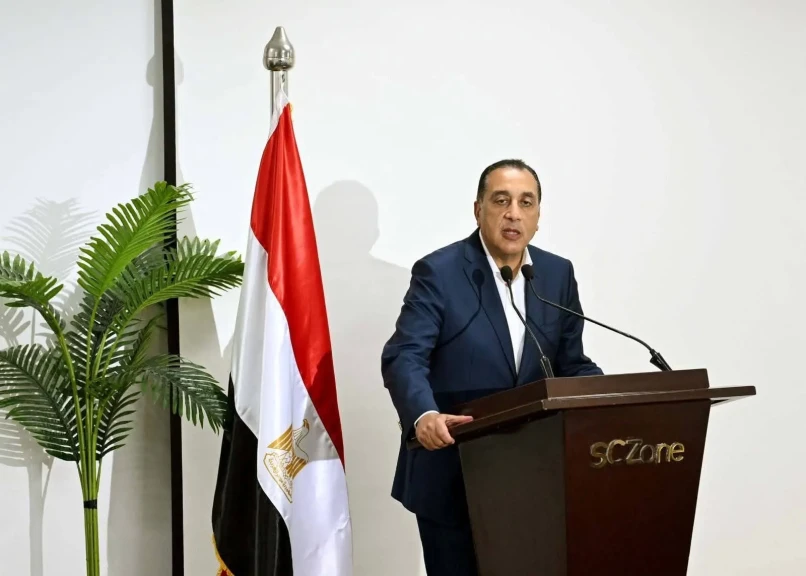 رئيس الوزراء يعقد المؤتمر الصحفي الأسبوعي في مصنع بالمنطقة الاقتصادية لقناة السويس