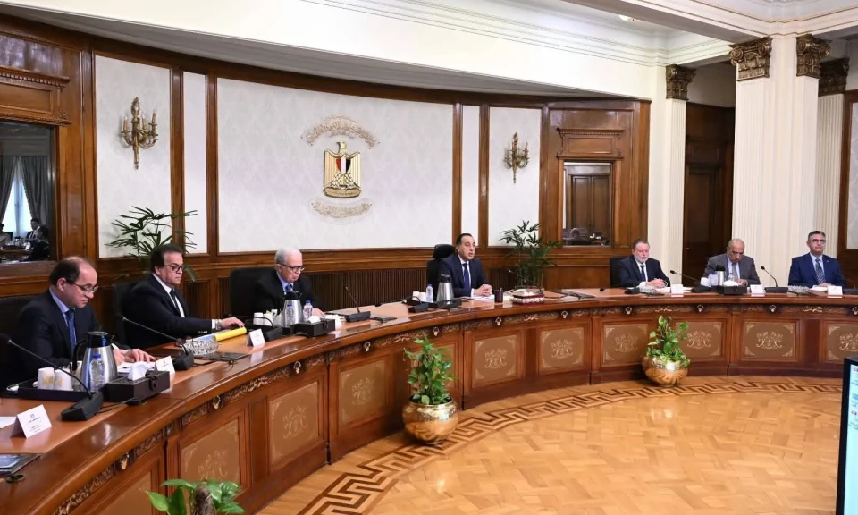 رئيس الوزراء يترأس اجتماع اللجنة المركزية لإدارة الأزمات