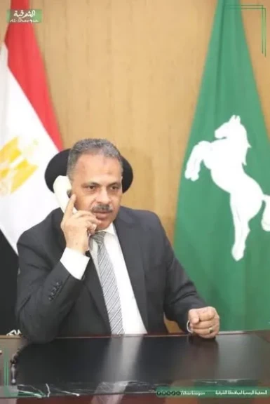 محافظ الشرقية يطمئن على الحالة الصحية لمدير مركز شباب أبو حماد عقب تعرضه لواقعة تعدٍ أثناء تأدية مهام عمله.. ويوجه بتوفير كافة أوجه الرعاية اللازمة لحين تماثله للشفاء وعودته للعمل مرة أخرى