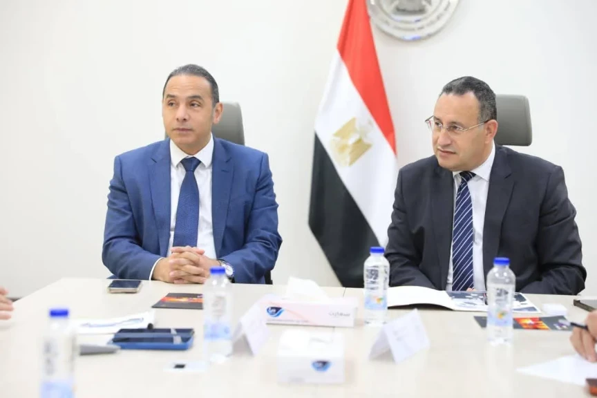 وزير التعليم العالي يبحث مع رئيس الرقابة المالية آليات نشر الثقافة المالية لطلاب الجامعات