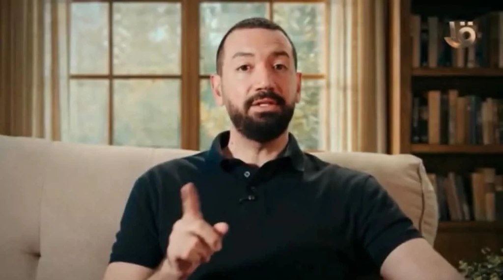 الوطنيه للاعلام : العلم والإلحاد .. حلقة خاصة لمعز مسعود علي شاشة التليفزيون المصري