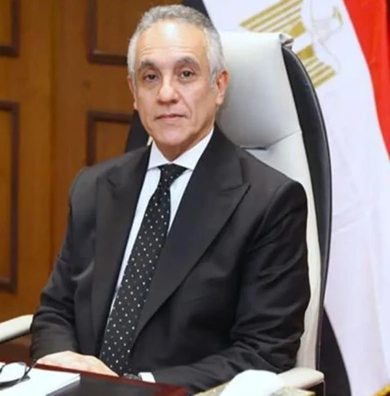 وزير العدل ينعى اللواء أركان حرب كمال مدبولي والدر ئيس مجلس الوزراء