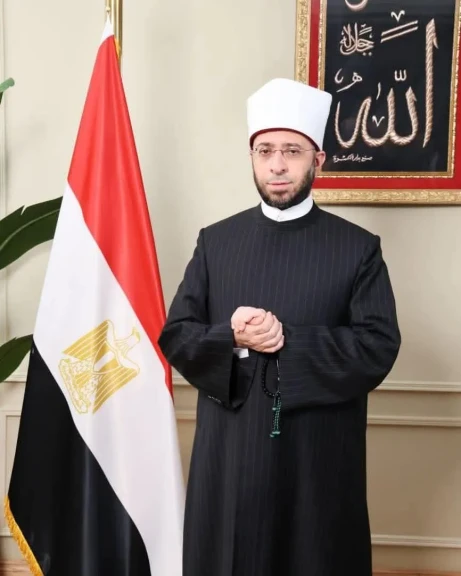وزير الأوقاف يهنئ عمال مصر بعيدهم ويؤكد «العمران ثلث الدين»