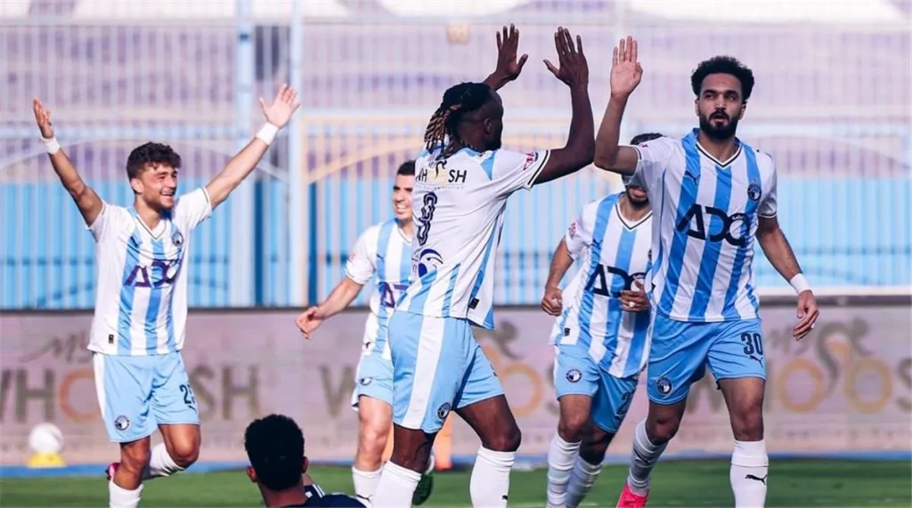 بيراميدز يفوز على إنبي ويطارد الزمالك على صدارة الدوري