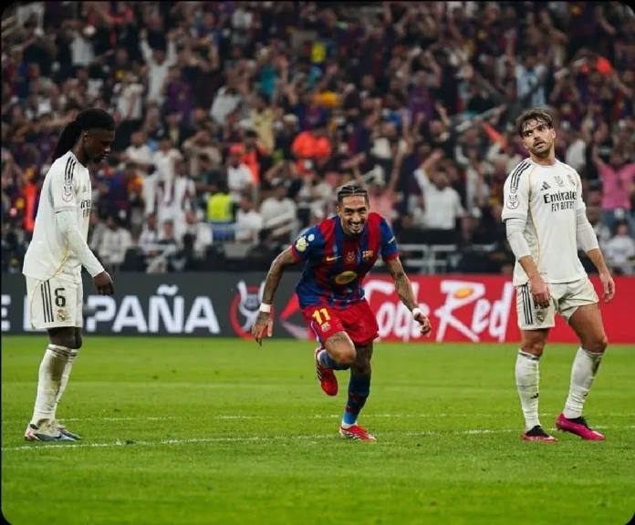 برشلونة يقترب من حسم الليجا رغم الفوارق المالية وأزمات مدريد تتصاعد