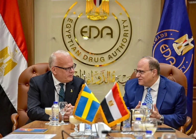 رئيس هيئة الدواء المصرية يستقبل سفير مملكة السويد لتعزيز التعاون