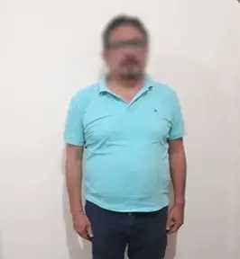 وزارة الداخلية تُعلن القبض على مدير إحدى المدارس بالجيزة بتصرفات غير لائقة مع إحدى التلميذات داخل مكتبه بالمدرسة