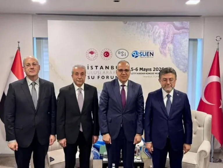 وزير الري يلتقي وزير الزراعة والغابات التركي والمسؤول عن ملف إدارة الموارد المائية