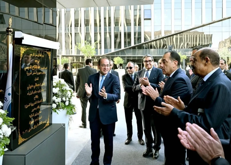 رئيس الوزراء يفتتح أول مركز للخدمات الضريبية المميزة بالقاهرة الجديدة