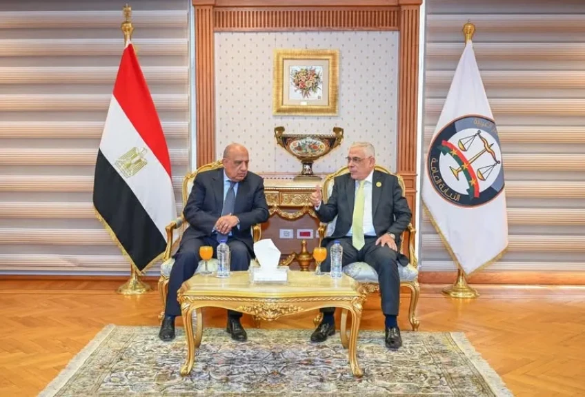 النائب العام ووزير الكهرباء يشهدان توقيع بروتوكول تعاون لتأهيل الإدارات القانونية ومأموري الضبط القضائي بقطاع الكهرباء