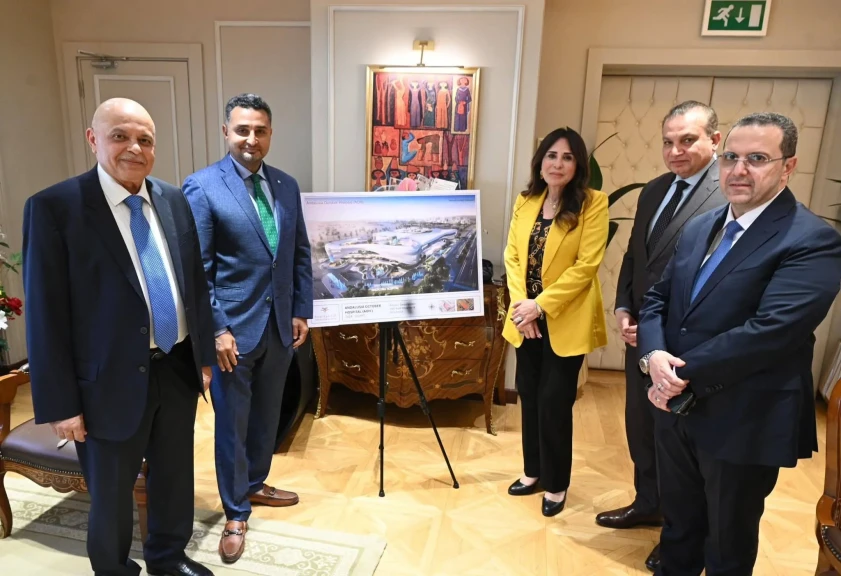 وزيرة الإسكان تلتقي مسئولي ”مجموعة أندلسية الطبية” لبحث فرص التعاون بشأن المشروعات الصحية بالمدن الجديدة