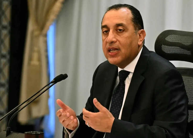 رئيس الوزراء يتابع جهود منظومة الشكاوى الحكومية خلال أبريل الماضي
