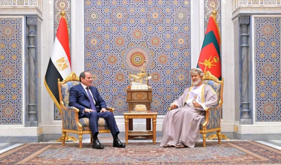 الرئيس السيسي يجري زياره اخويه إلي سلطنه عمان استغرقت عدة ساعات
